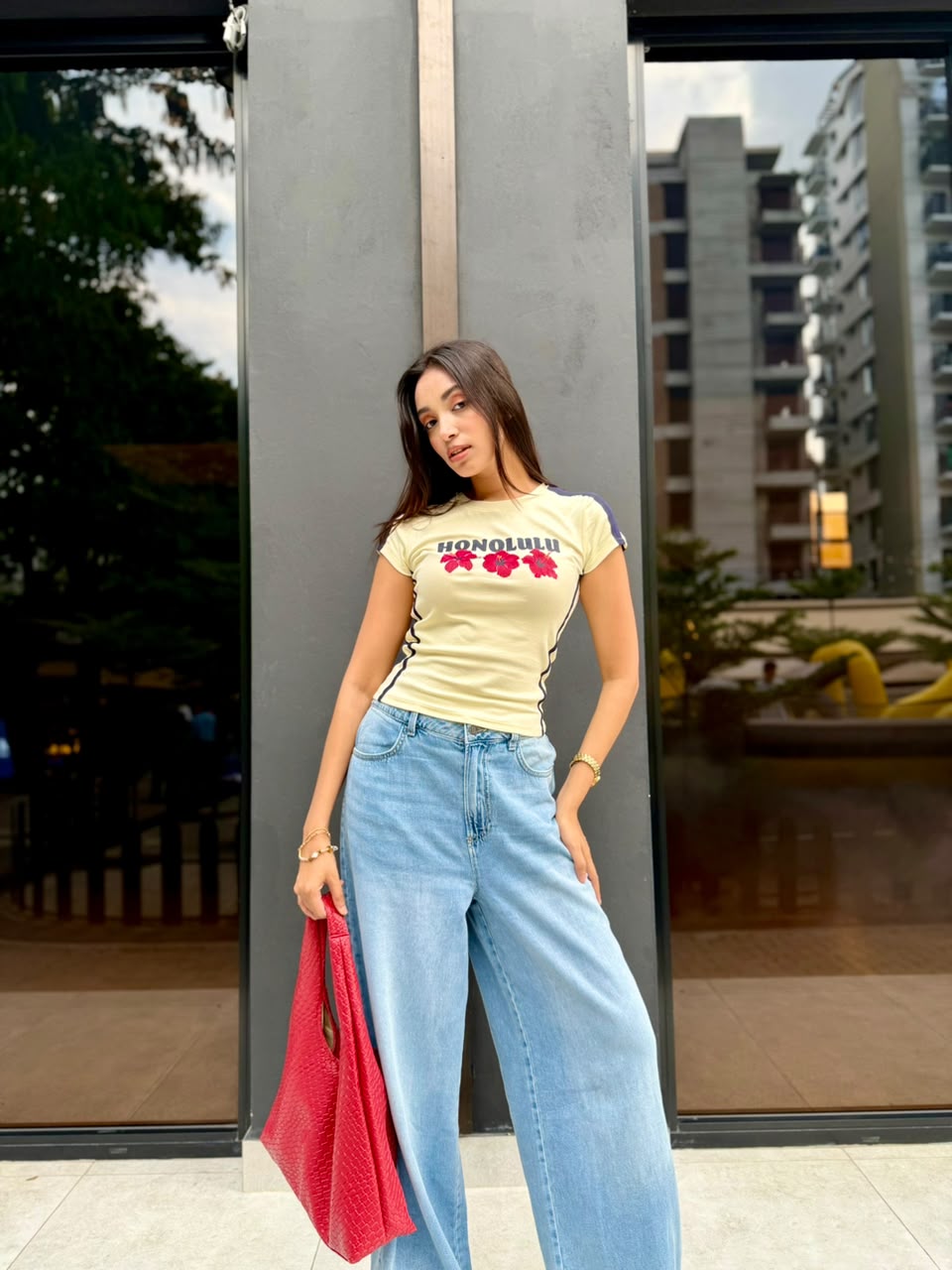 Big Hem Jeans (1024)