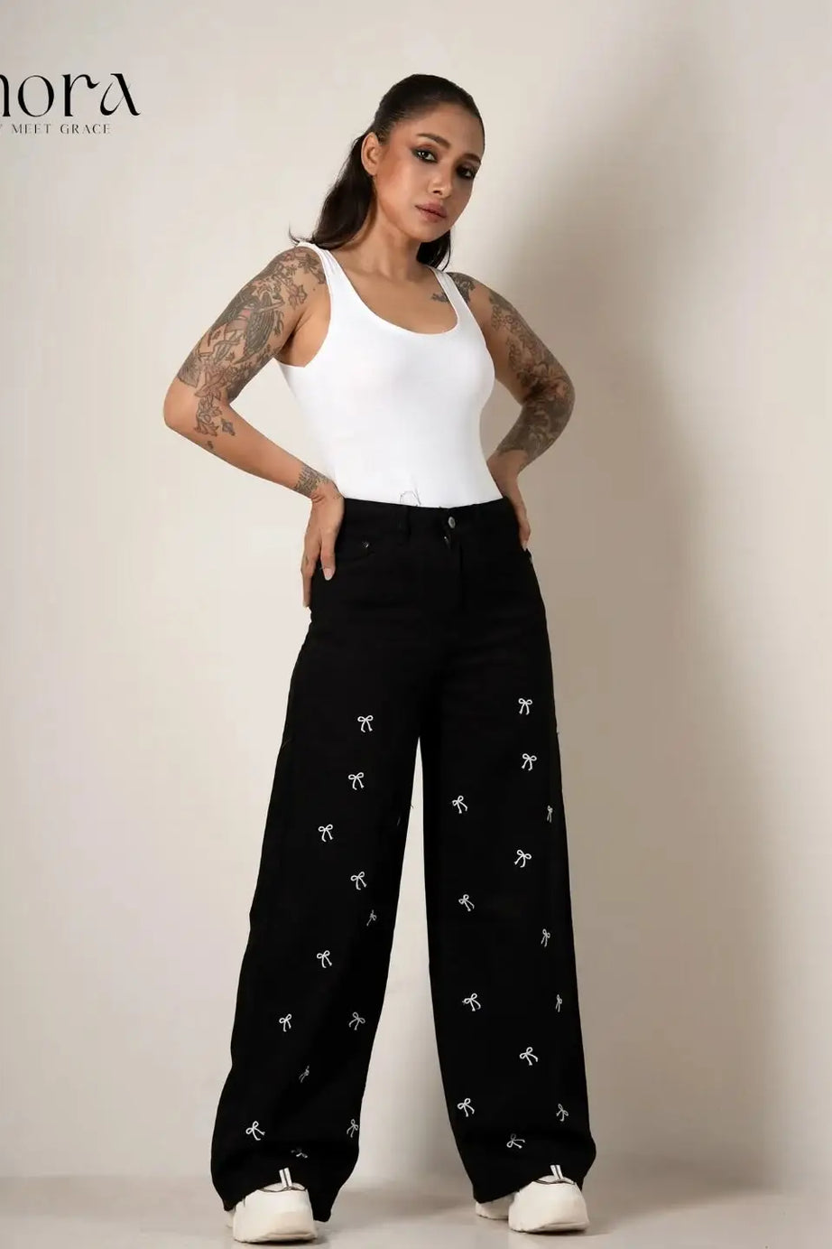Classic White Bow Embroidery Wide Leg Denim Black (1003)
