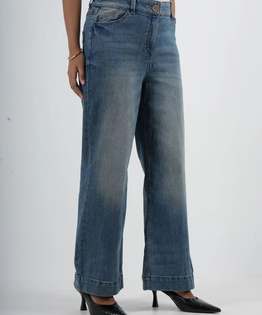 Semi Flare Stretch Light Blue - (1019)